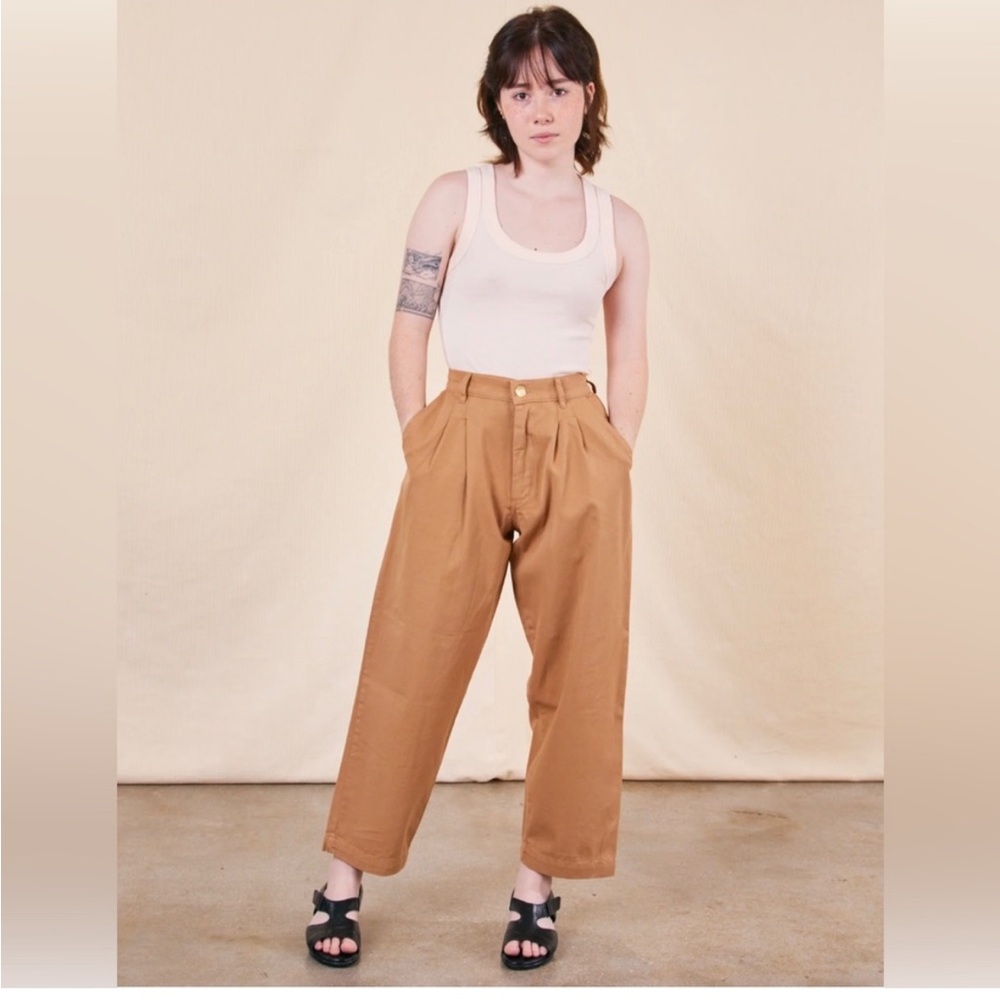 Big Big Press tan trousers - VGUC size M - high quality, retro, versatile pants - Picture 2 of 3